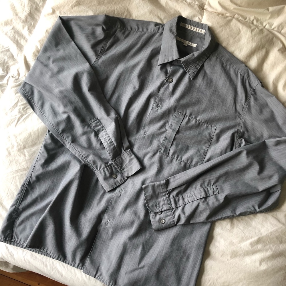 Perry Ellis casual button down.